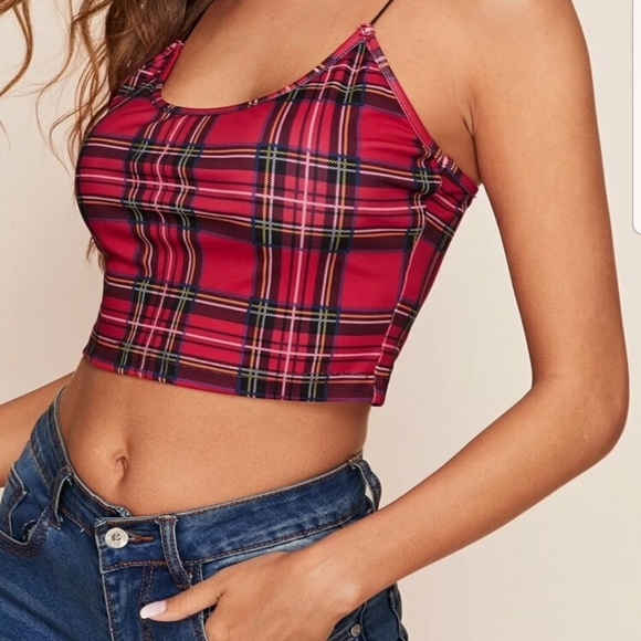 Hot Topic Tops - ❤Red/Black Crop Top